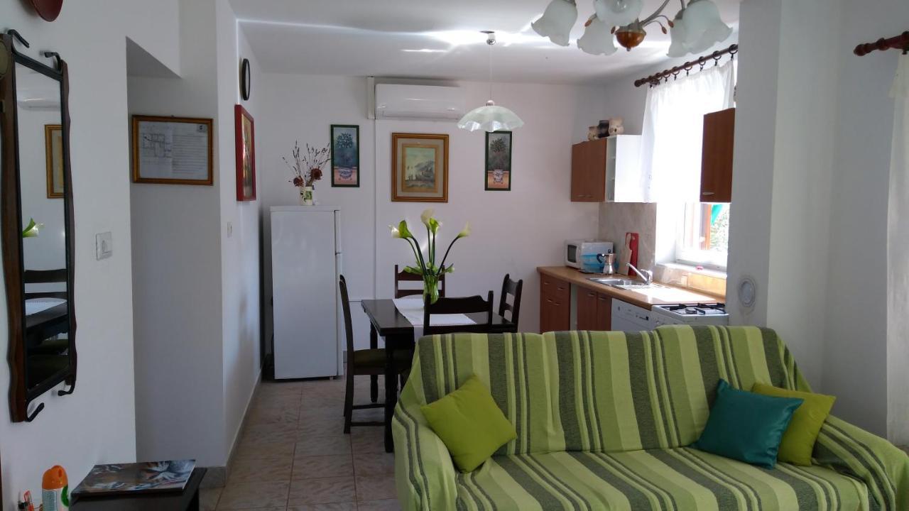 Apartman Ruza Brzac Екстериор снимка