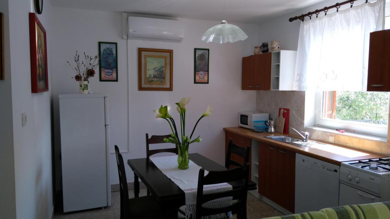 Apartman Ruza Brzac Екстериор снимка