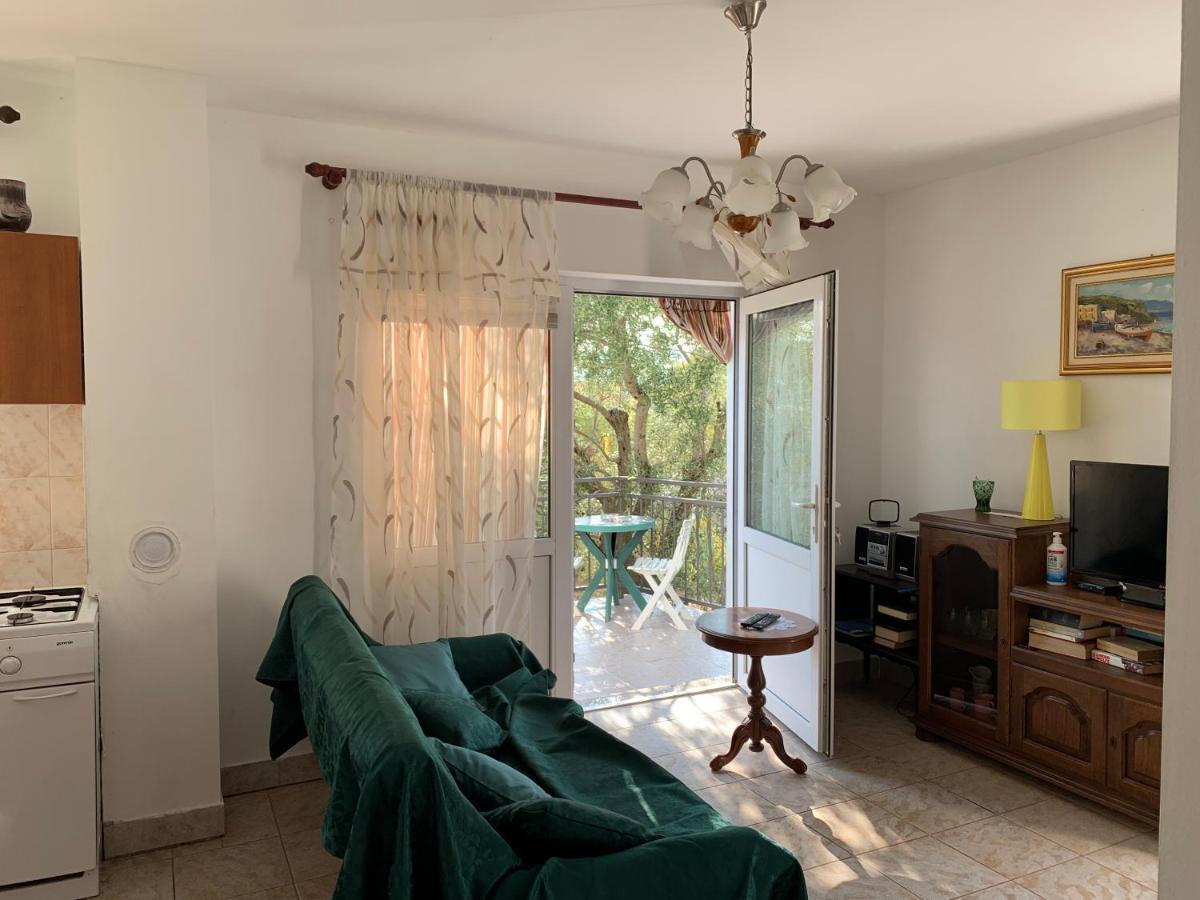 Apartman Ruza Brzac Екстериор снимка
